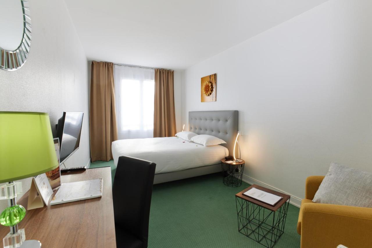Hotel Le Beffroi Dreux Ngoại thất bức ảnh